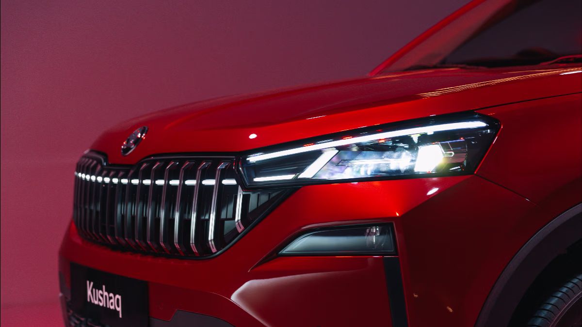 फेसलिफ्ट मॉडल में फ्रंट और रियर बंपर को नया लुक दिया गया है