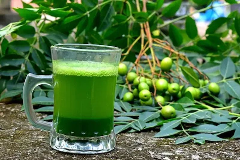 neem ke patte ka juice